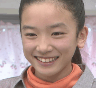朝ドラ「ハガネの女」に小学生役で出演した時の永野芽郁さんの画像