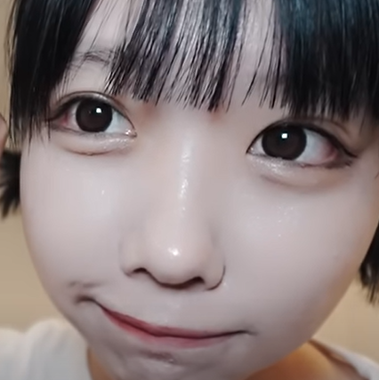 スキンケア動画のあのちゃんの画像