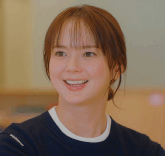 女優の多部未華子さんの顔画像