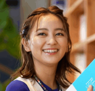 2022年当時の岡田結実さん