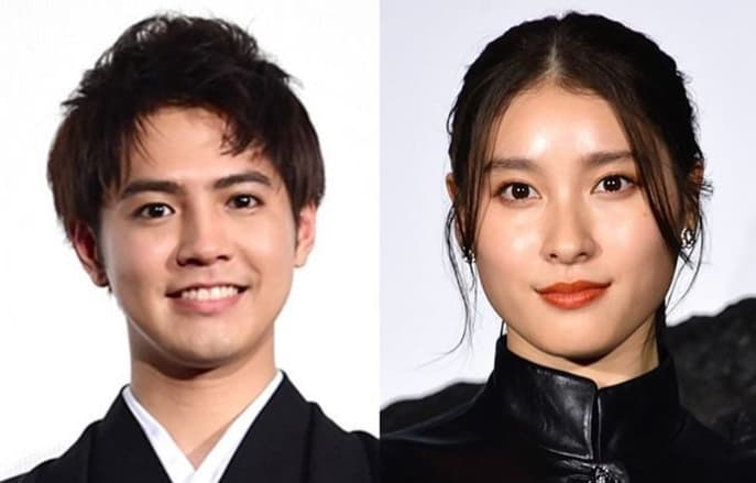 片寄涼太さんと土屋太鳳さんを紹介する報道画像